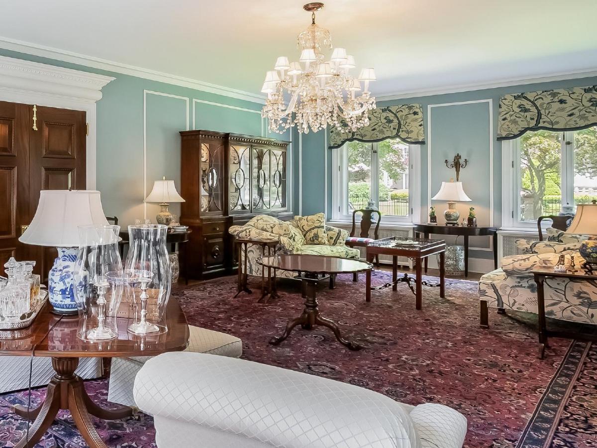 Bishops Hall (Adults Only) Oak Park Εξωτερικό φωτογραφία